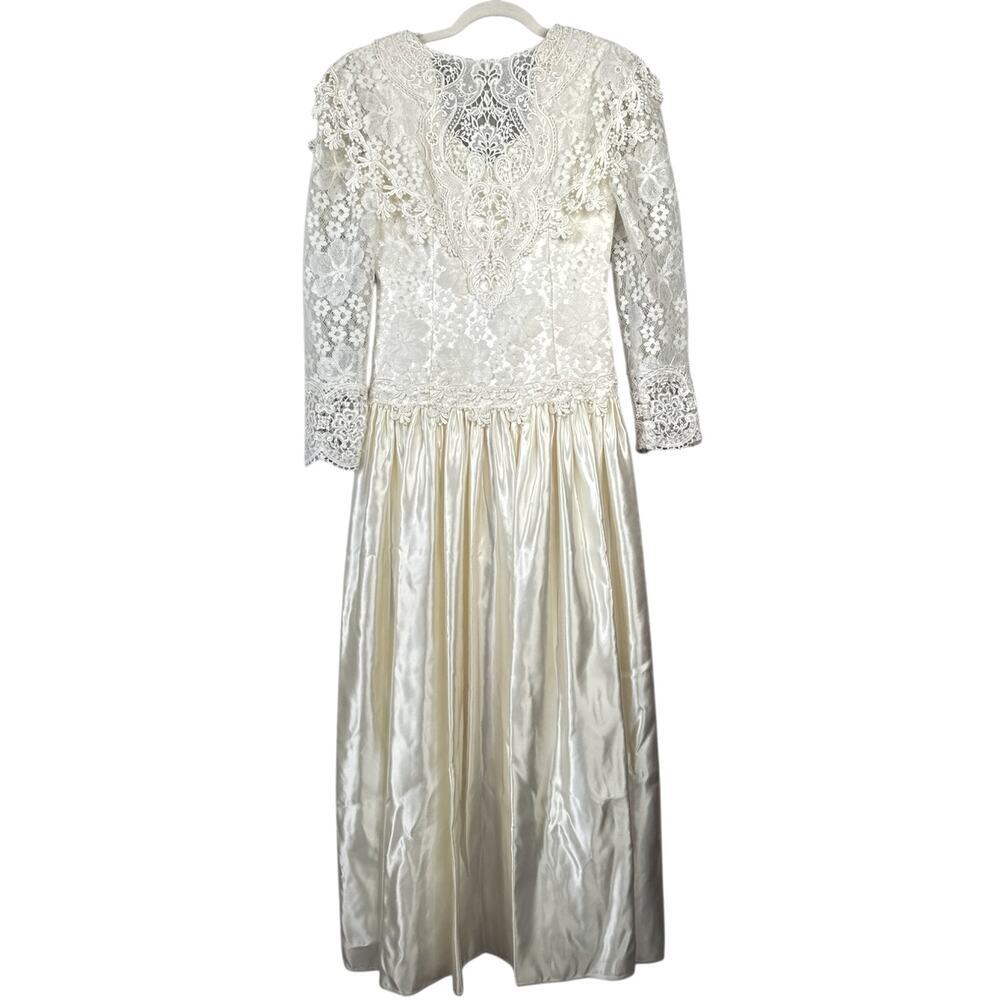 Vintage JESSICA MCCLINTOCK Bridal Gown Wedding Dress 1980s Cream Lace Floral